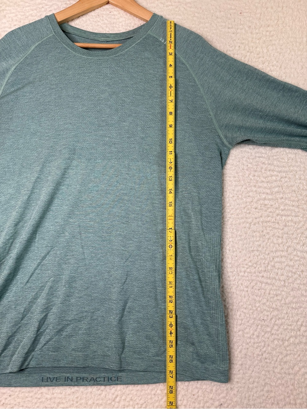 Lululemon Metal Vent Tech Long Sleeve Shirt Light Blue Green Men's Size Large - Picture 8 of 9